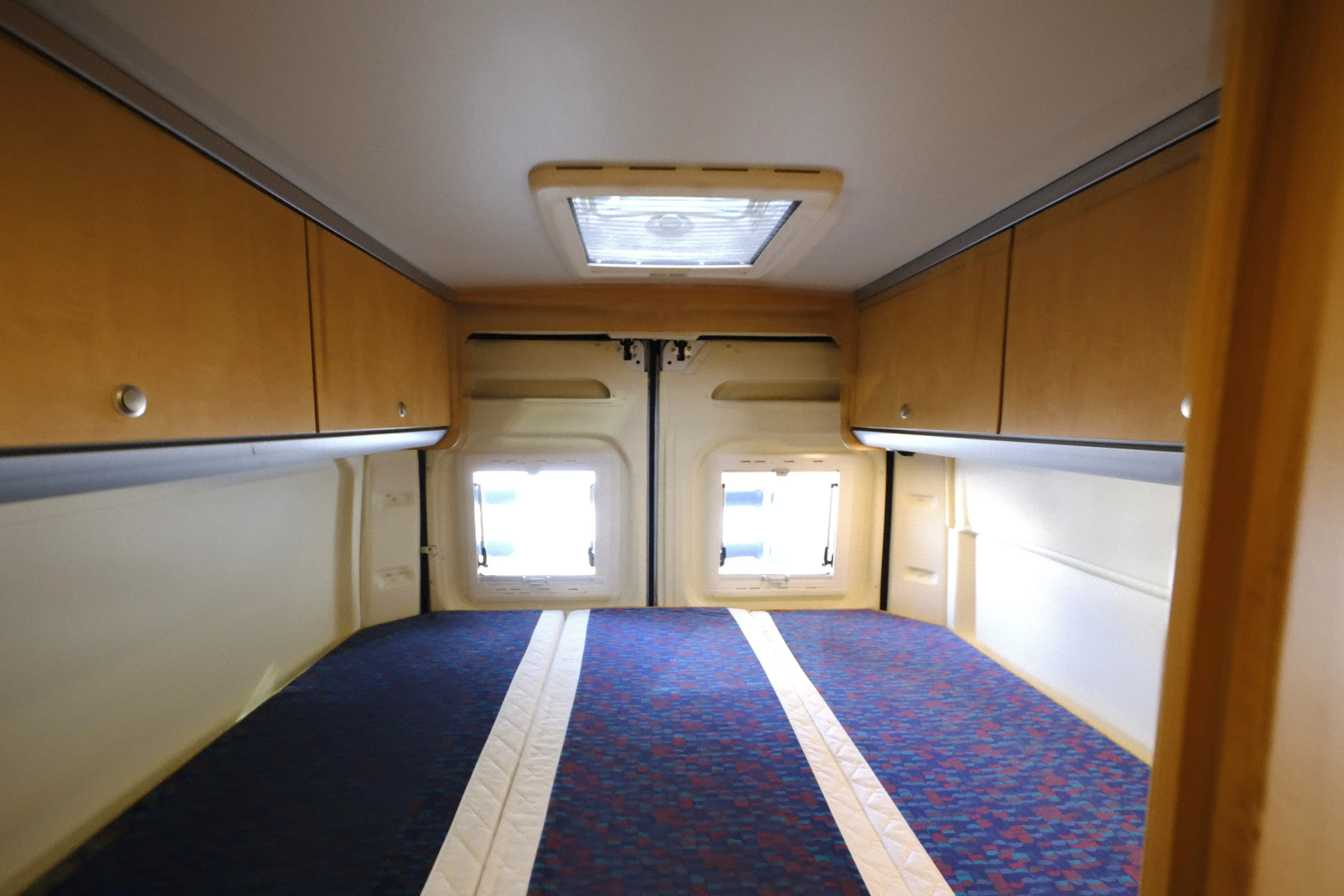 CLEVER Van 600